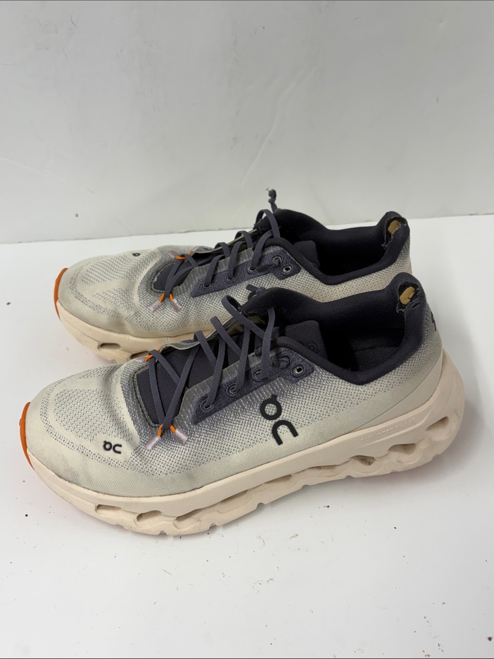Used On Running Cloudtilt Trainers Women’s Size 9